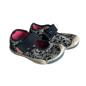 PLAE Kids Sneakers with Navy and Pink Accents
